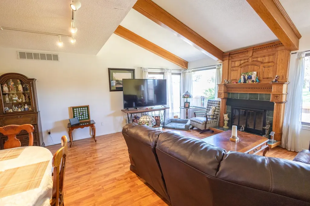 8201 E Harry Street Wichita KS 67207