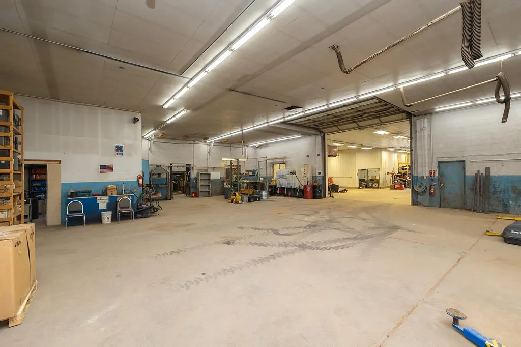 890 N Highway Harper KS 67058