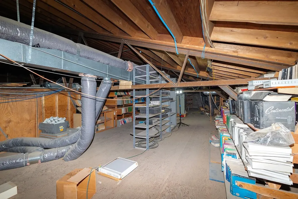 890 N Highway Harper KS 67058