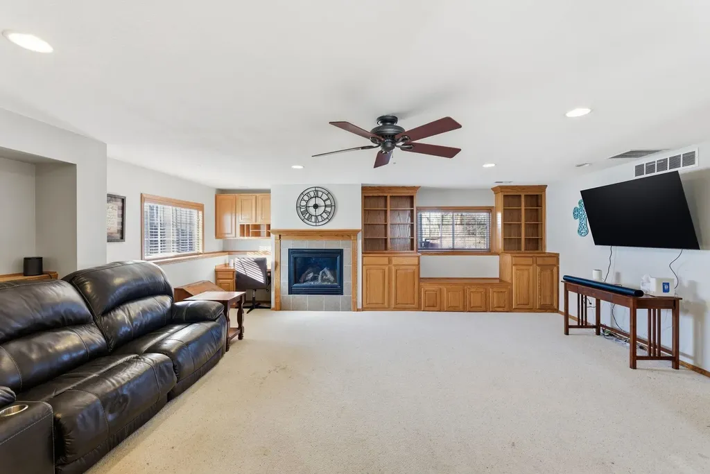 807 N Linden Lane Derby KS 67037