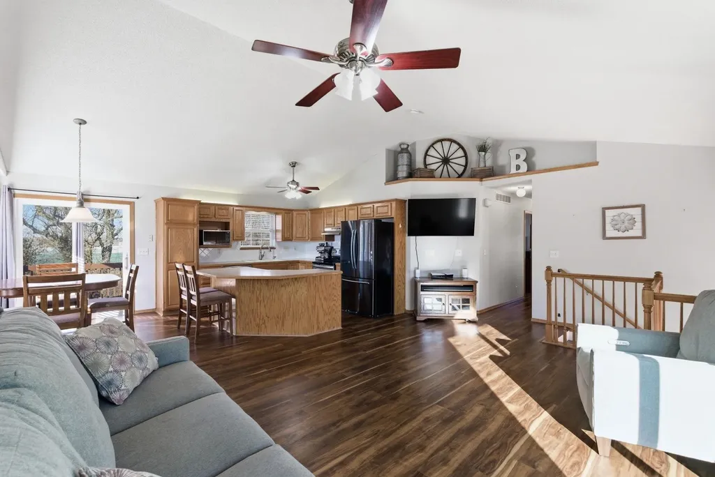 807 N Linden Lane Derby KS 67037