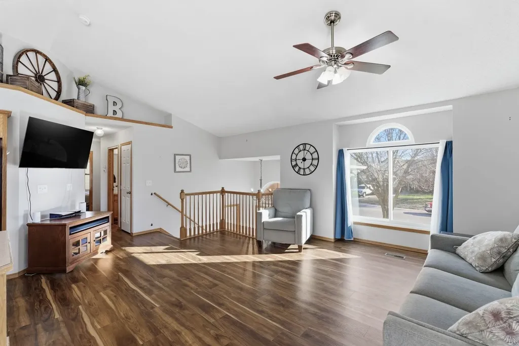 807 N Linden Lane Derby KS 67037