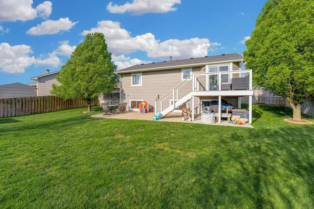 2641 E Spring Hill Court Goddard KS 67052
