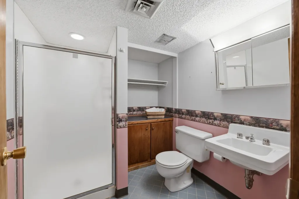 357 Village Lane Eureka KS 67045