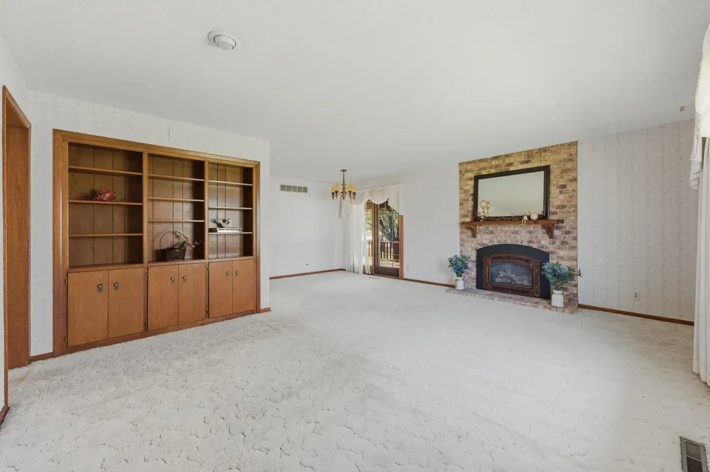 357 Village Lane Eureka KS 67045