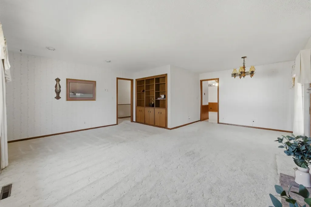 357 Village Lane Eureka KS 67045