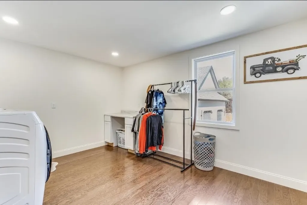 823 S Surrey Lane Maize KS 67101