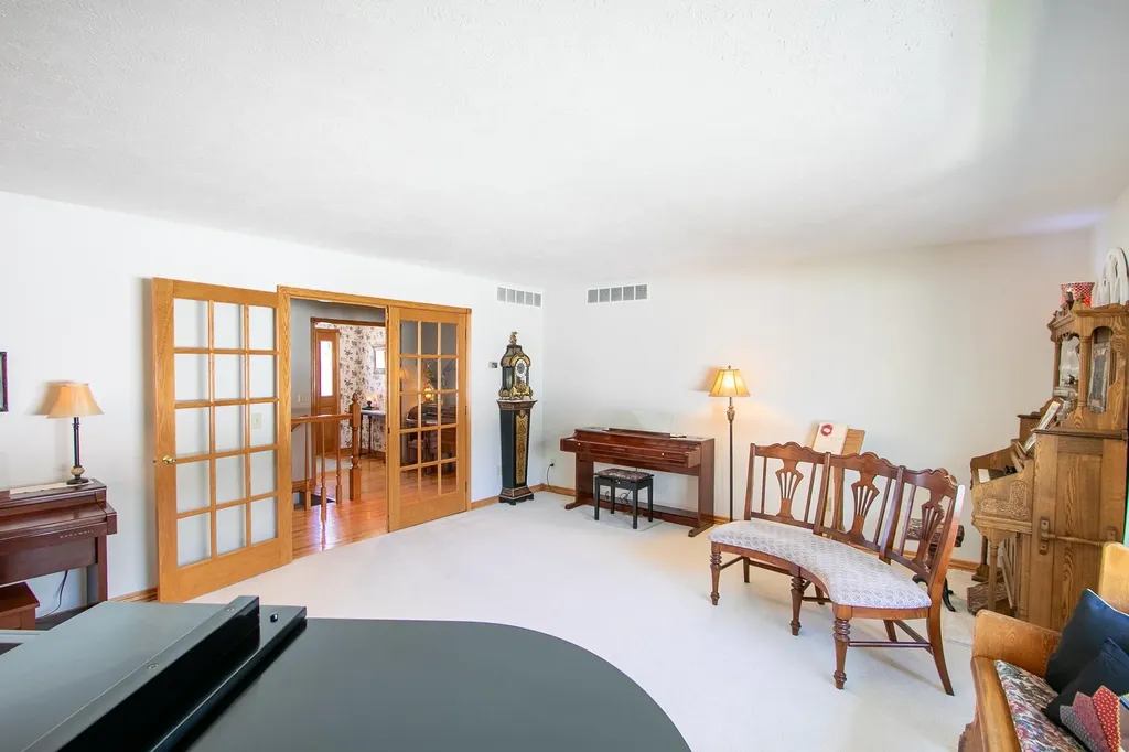 514 W 12th Street Newton KS 67114