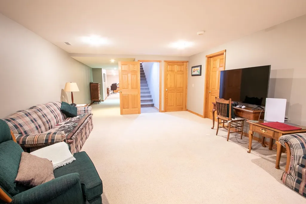 514 W 12th Street Newton KS 67114