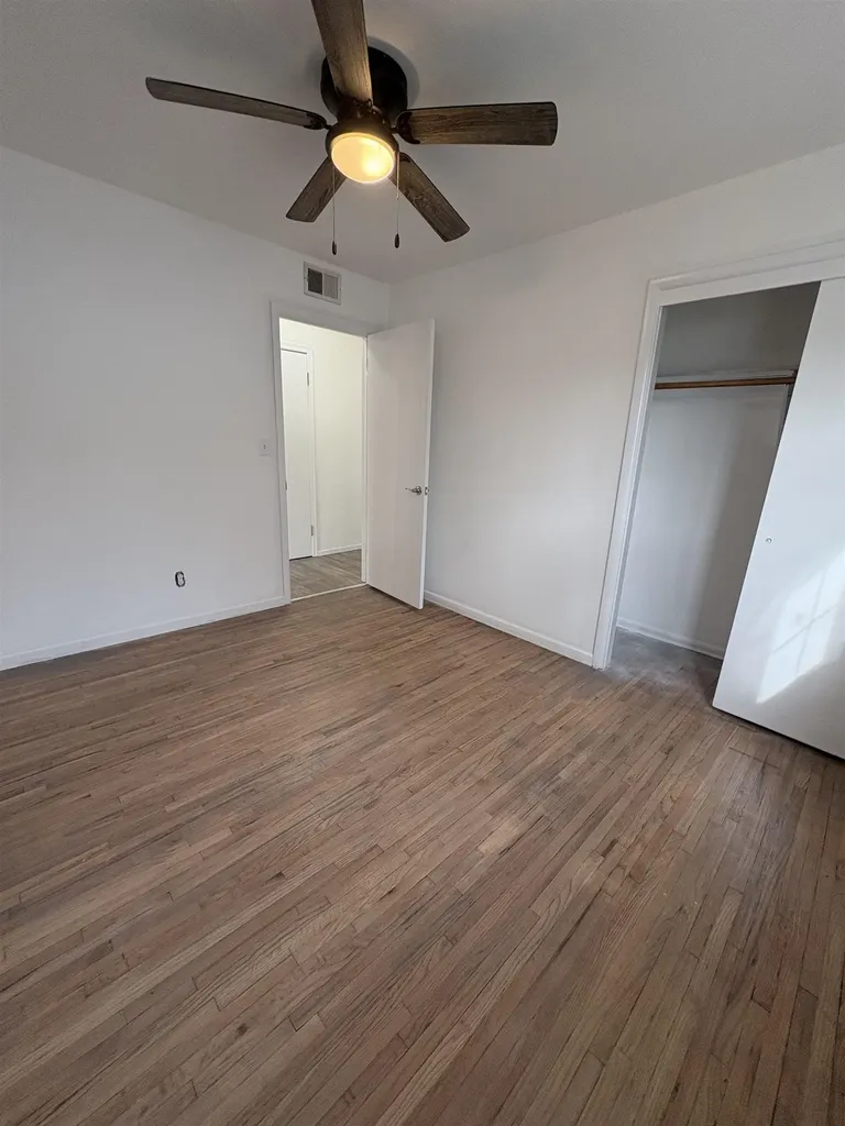 428 N Meridian Avenue Wichita KS 67203