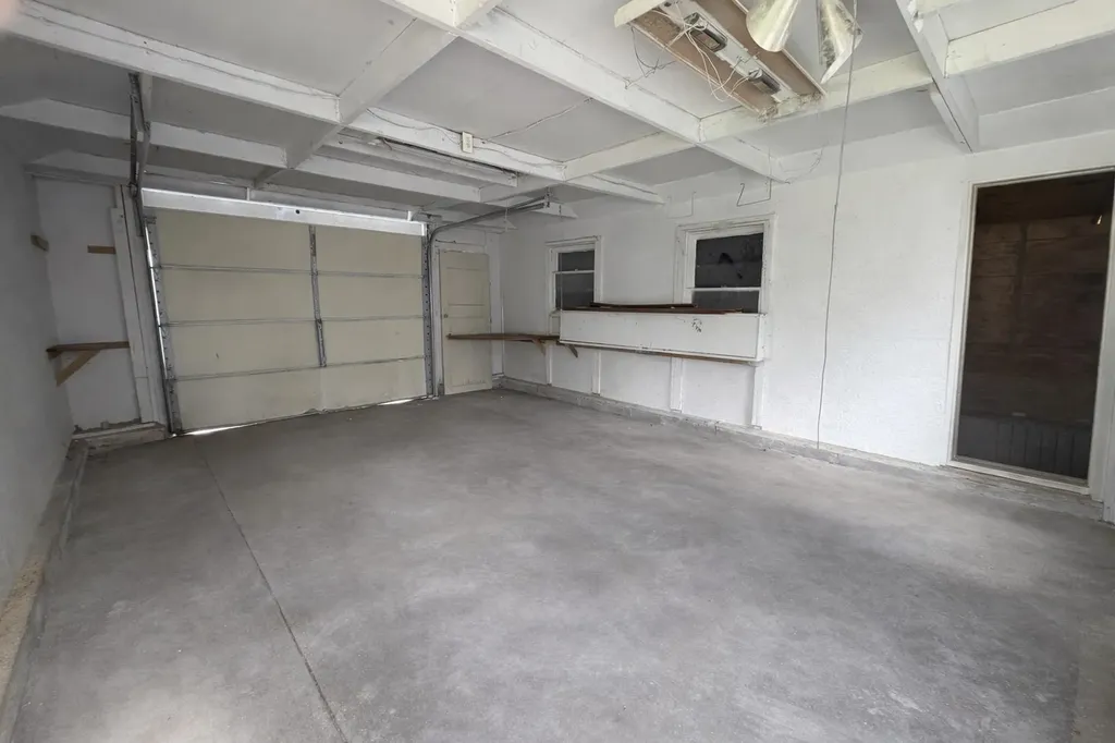 428 N Meridian Avenue Wichita KS 67203