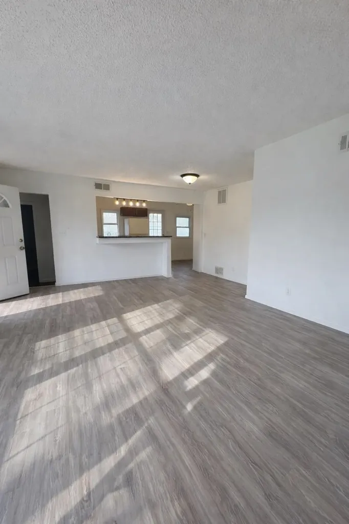 428 N Meridian Avenue Wichita KS 67203