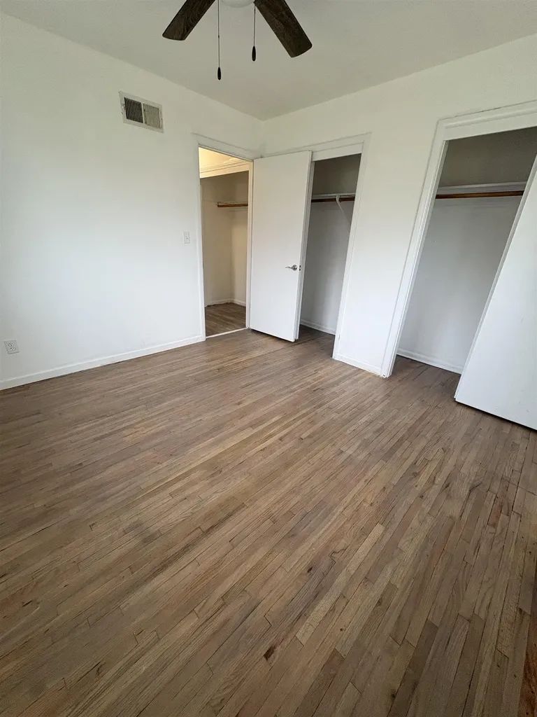 428 N Meridian Avenue Wichita KS 67203