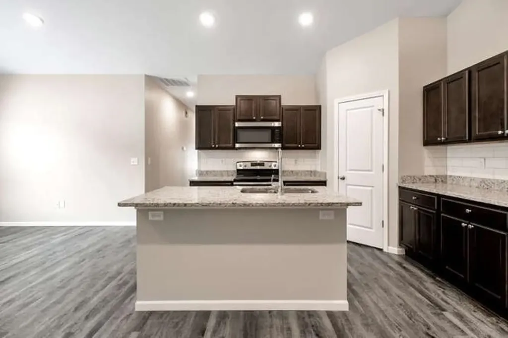 1321 N Azena Street Andover KS 67002