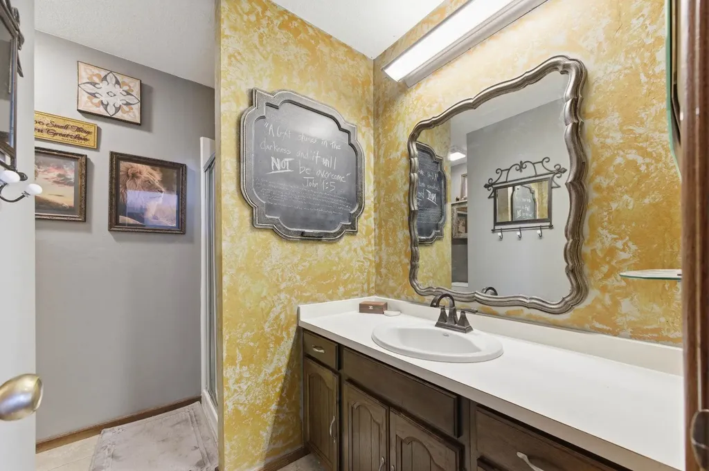 1 Valley View Drive Goddard KS 67052