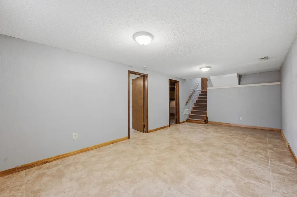 1 Valley View Drive Goddard KS 67052