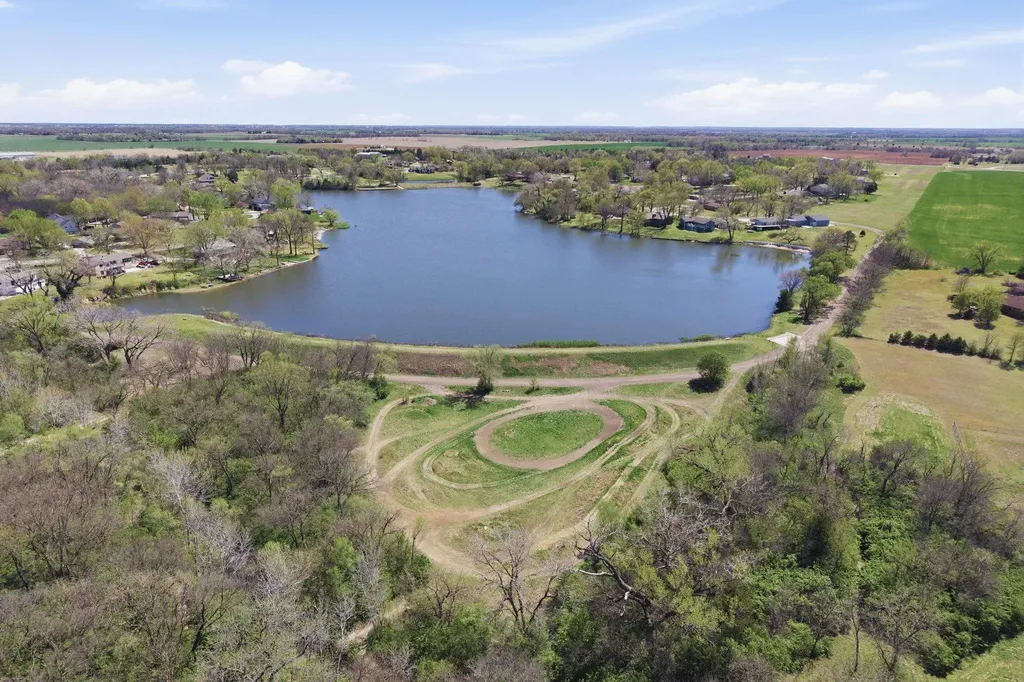 1 Valley View Drive Goddard KS 67052