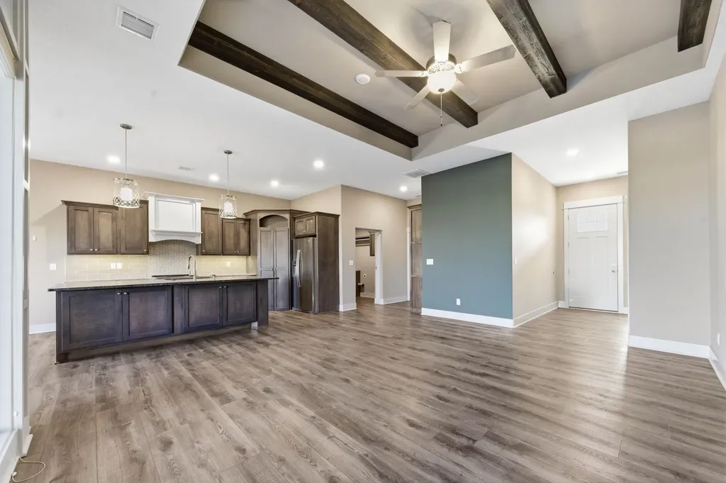 6375 W Venice Court Wichita KS 67205