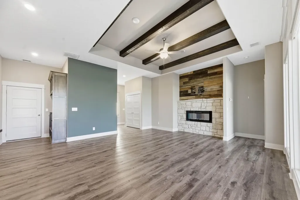 6375 W Venice Court Wichita KS 67205