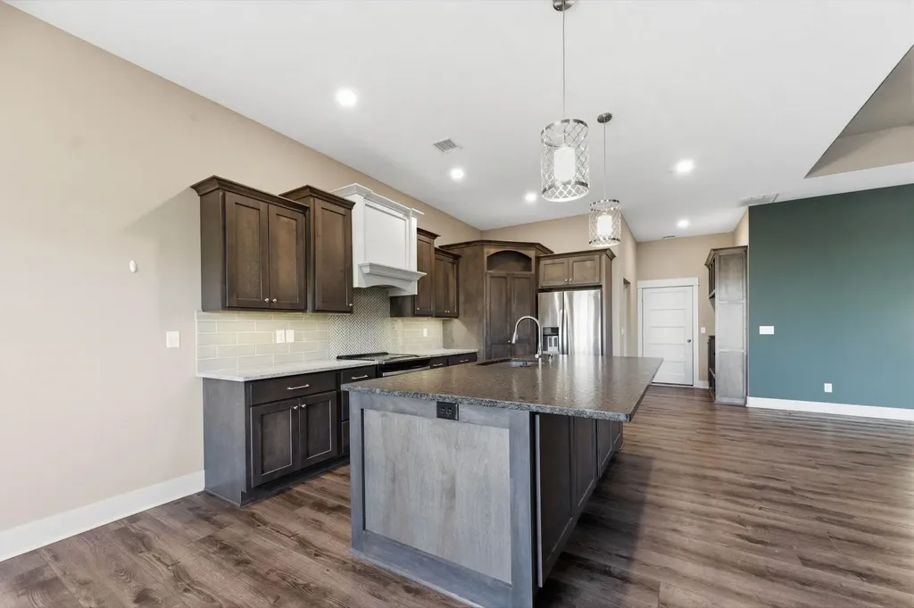 6375 W Venice Court Wichita KS 67205