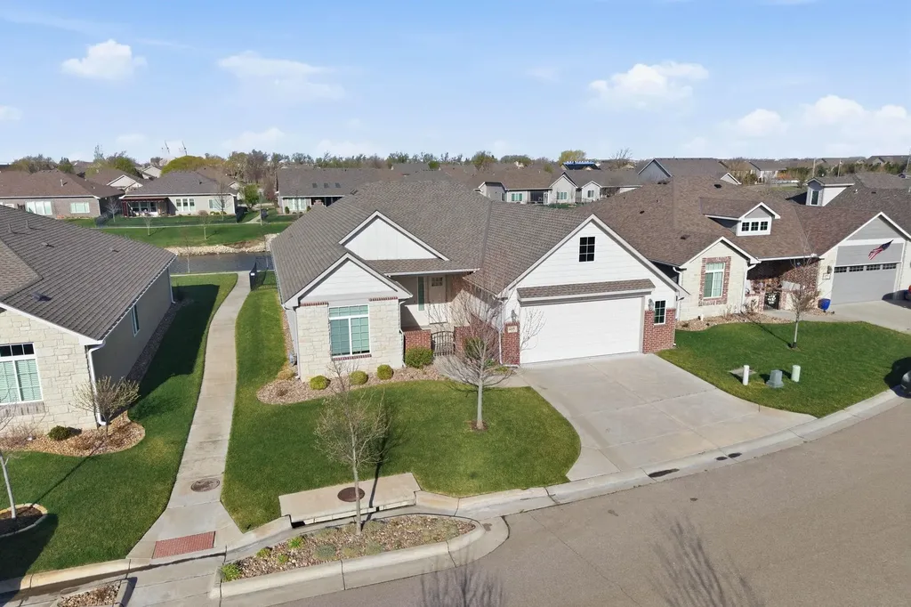 6375 W Venice Court Wichita KS 67205