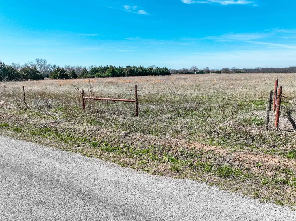000 SW Adams Road Tract B Douglass KS 67039