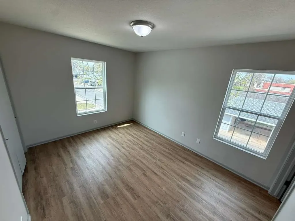 1717 S Cypress Wichita KS 67207