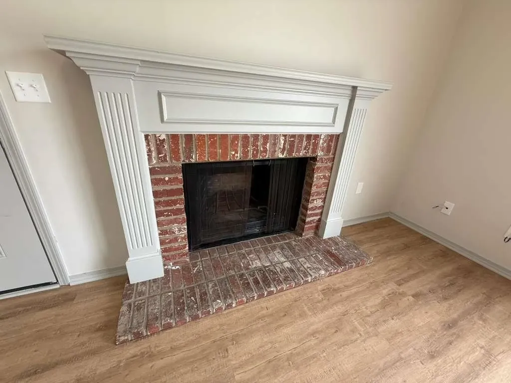 1717 S Cypress Wichita KS 67207