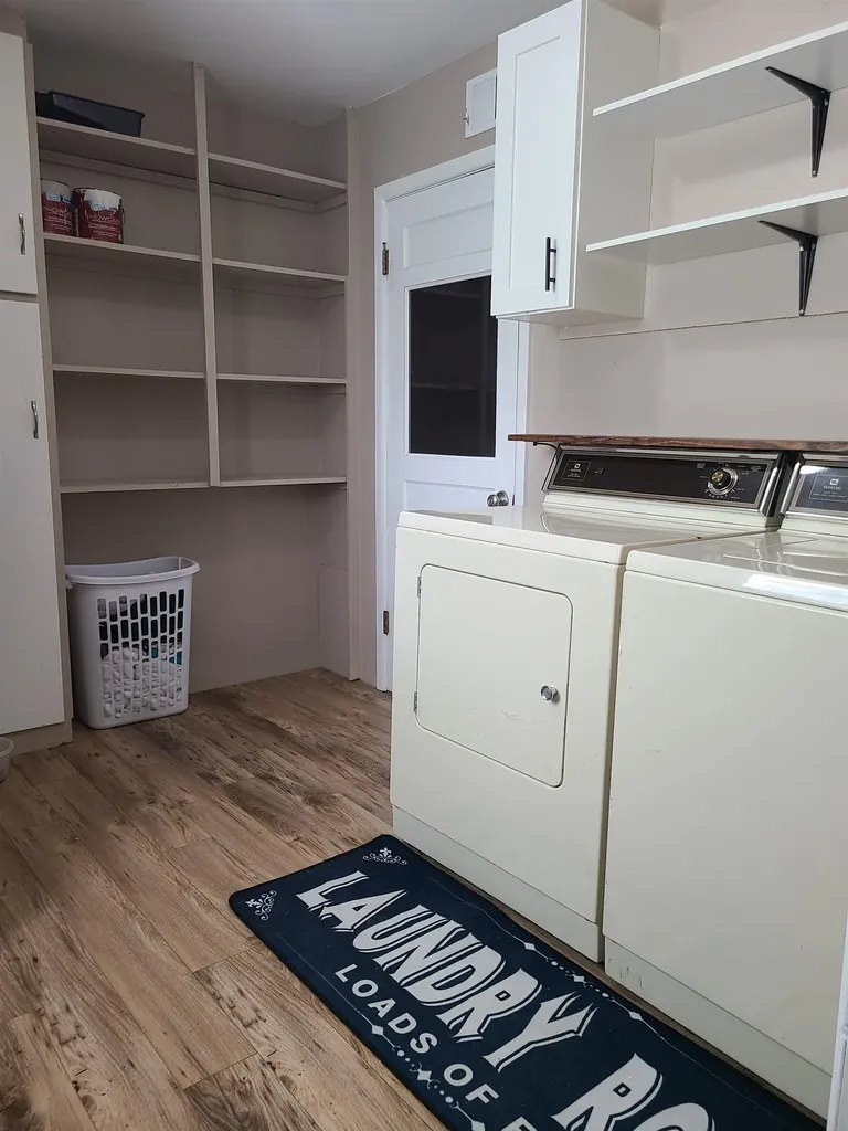 1035 N Georgie Derby KS 67037