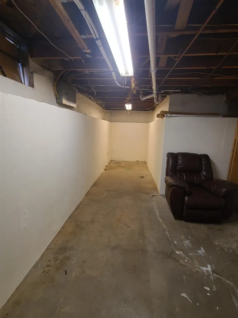 1035 N Georgie Derby KS 67037