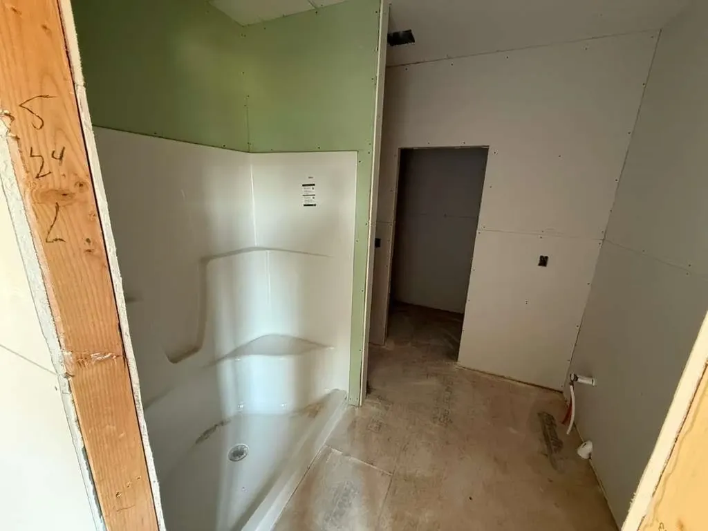 5031 N Toben Court Bel Aire KS 67226