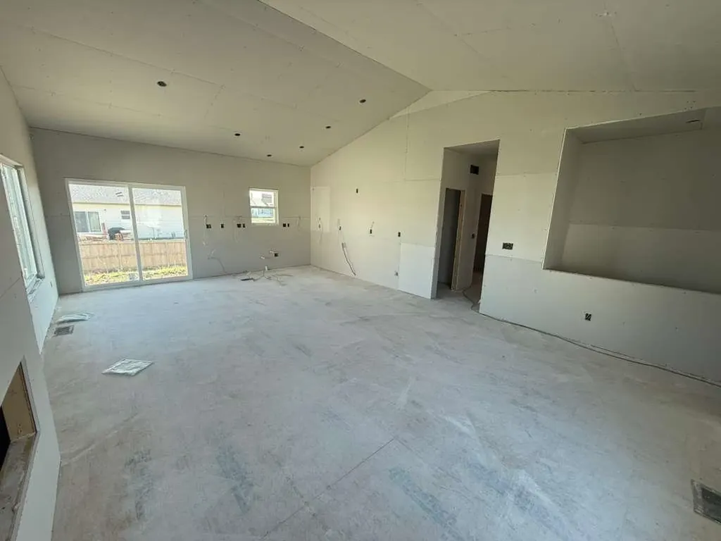 5031 N Toben Court Bel Aire KS 67226