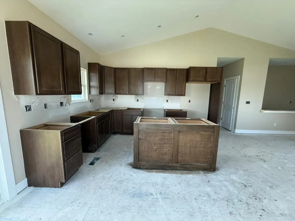 5031 N Toben Court Bel Aire KS 67226
