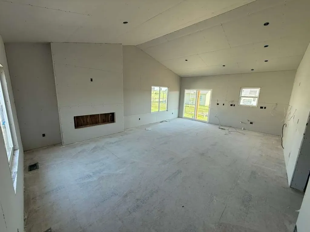 5031 N Toben Court Bel Aire KS 67226