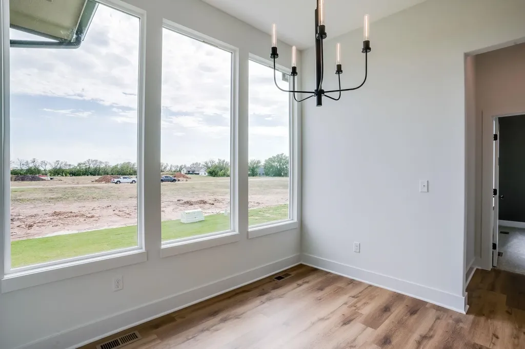 3437 S Linden Wichita KS 67210