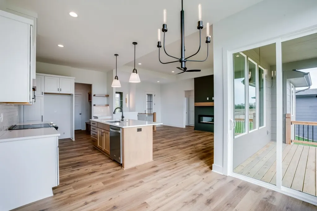 3437 S Linden Wichita KS 67210