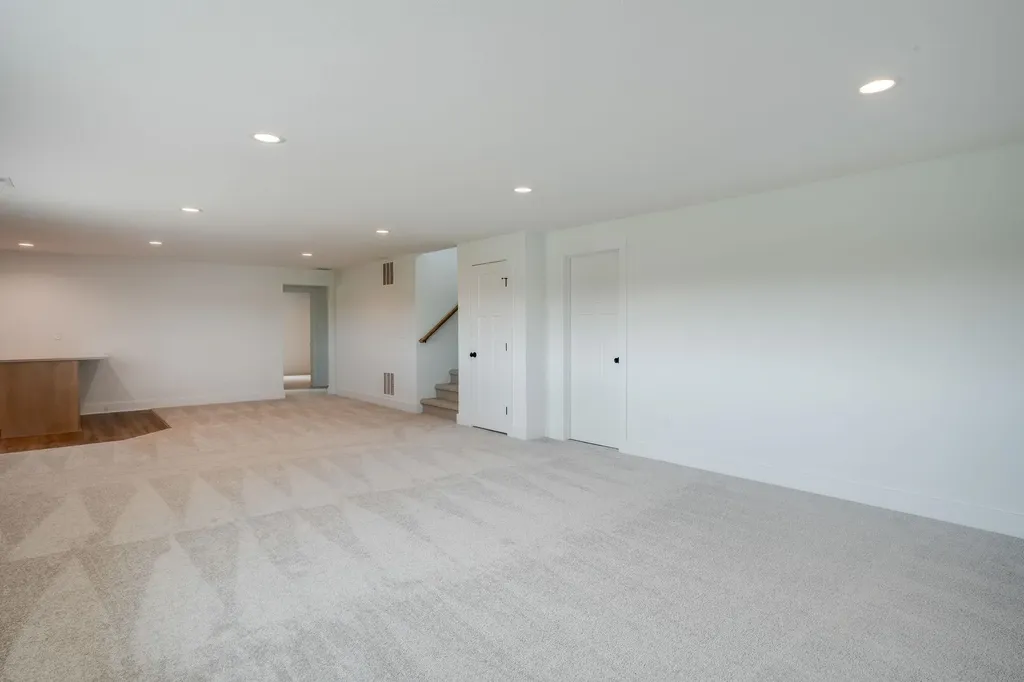 3437 S Linden Wichita KS 67210