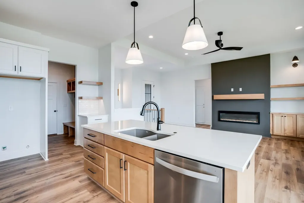 3437 S Linden Wichita KS 67210
