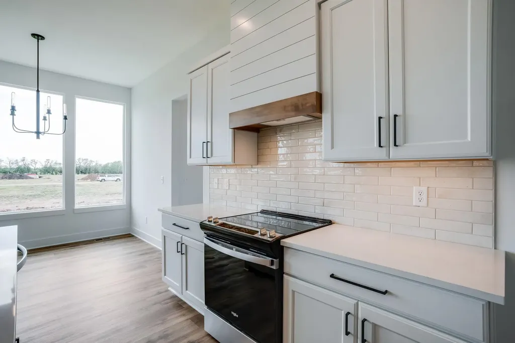 3437 S Linden Wichita KS 67210