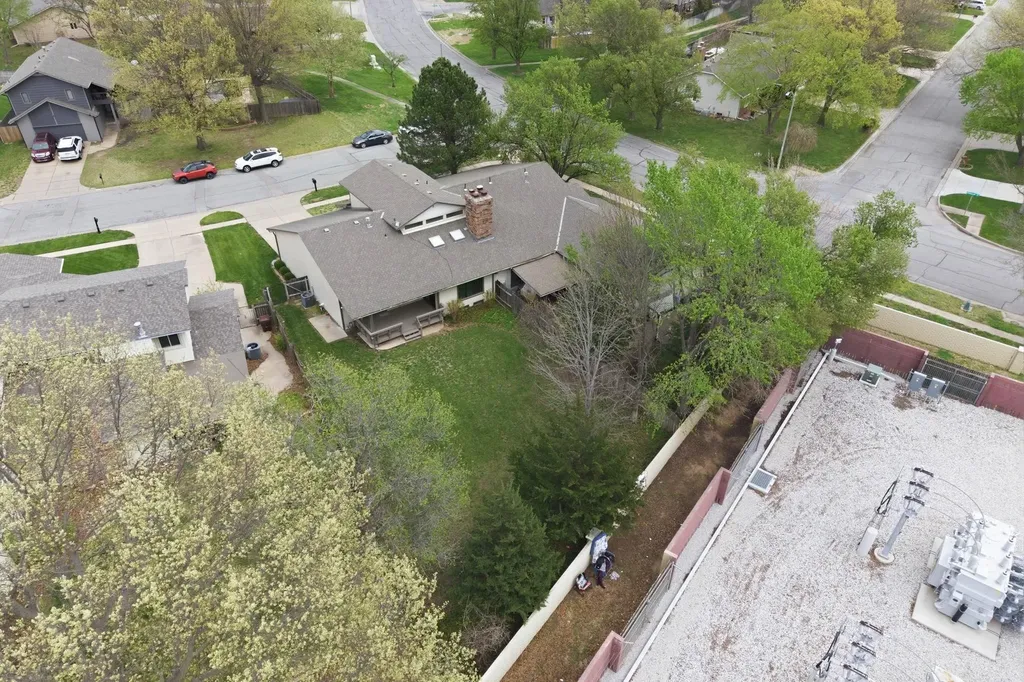 10103 W Alamo Wichita KS 67212