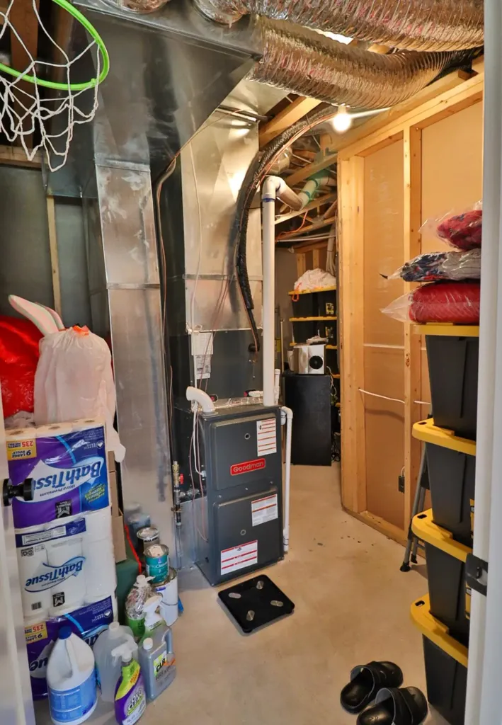 5247 N Cambridge Street Bel Aire KS 67226