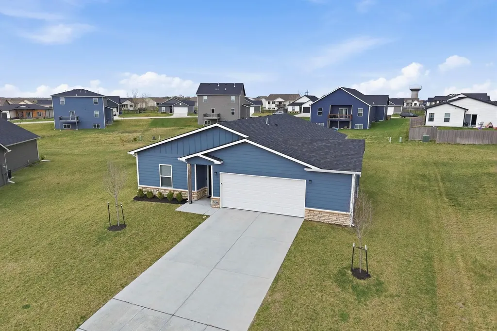 7429 E Pheasant Ridge Street Bel Aire KS 67226
