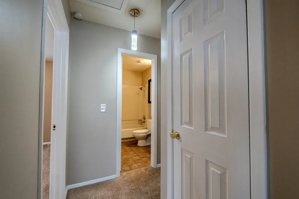 1621 Pin Oak Court Rose Hill KS 67133
