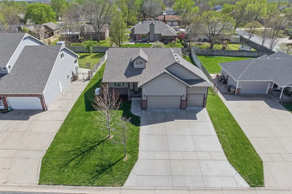 403 W Koob Lane Andover KS 67002