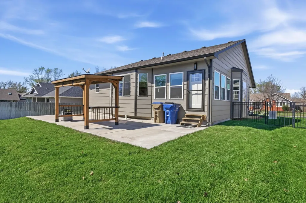 403 W Koob Lane Andover KS 67002