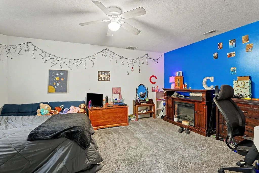 2712 Rushwood Drive Augusta KS 67010