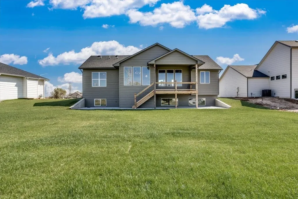 9638 W Cedar Lane Maize KS 67101