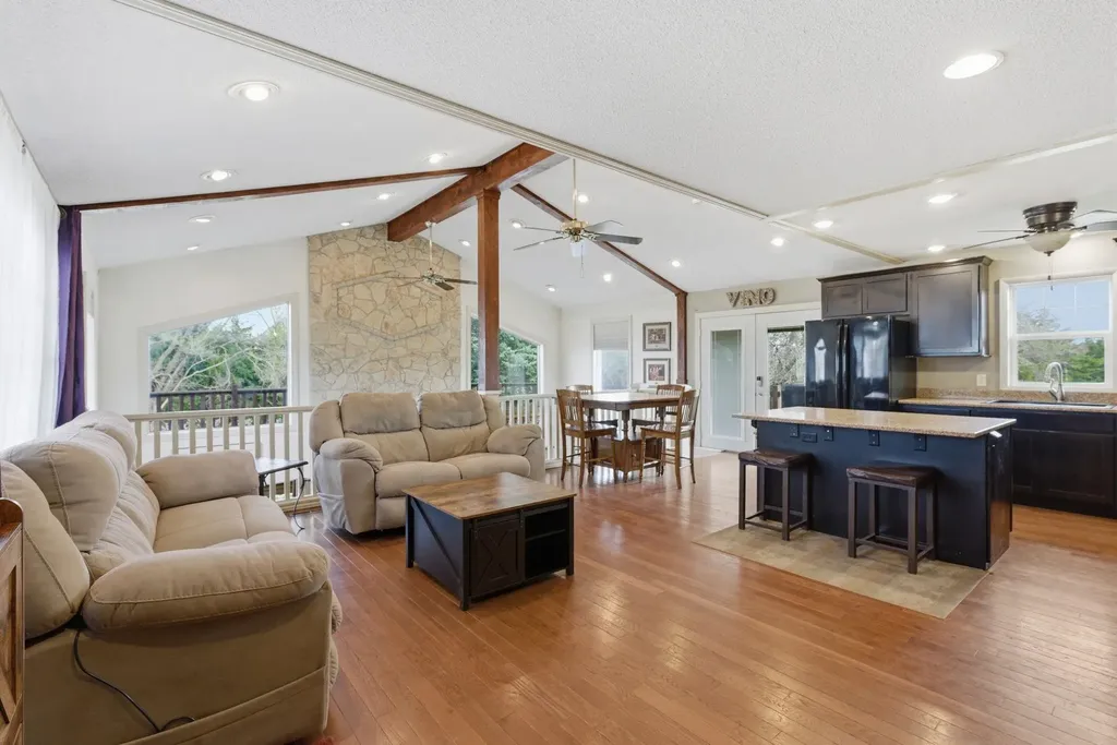 38 Hillcrest Drive Marion KS 66861-9365