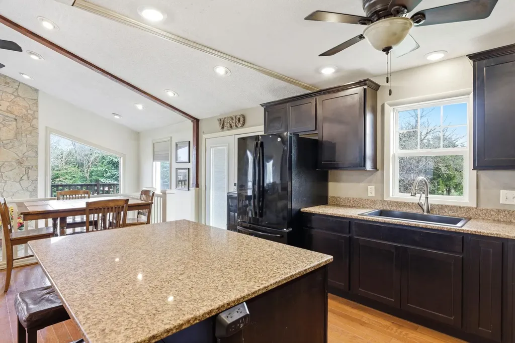 38 Hillcrest Drive Marion KS 66861-9365