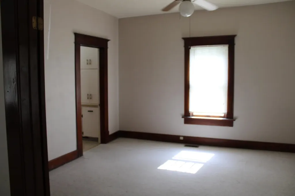 710 E 14th Avenue Winfield KS 67156